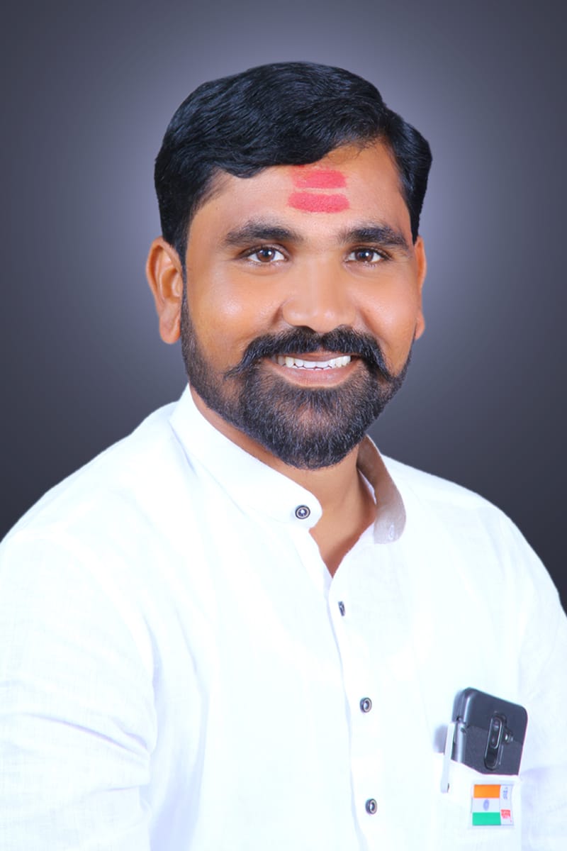 बळीराजा पावसाच्या प्रतीक्षेत, तर शाळा बंद असल्याने पालक चिंतेत - गजानन पाटील चव्हाण