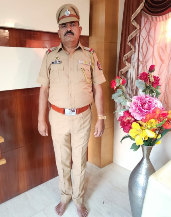कर्तव्यदक्ष पोलीस अधीकारी रतीलाल आप्पा चौधर साहेब यांची वालचंदनगर पोलीस स्टेशन येथे PSI पदी पदोन्नत्ती
