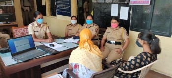 इंदापूर पोलीस ठाण्यात महिला दिनी एक दिवस महिलाराज
