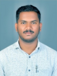 महेश तुपे यांचे जागतिक पत्रकारिता परीक्षेत यश