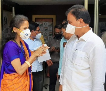 कोरोना वाढला तरी विकास कामे थांबणार  नाहीत; गर्दी टाळण्यासाठी इंदापुरात ऑनलाईन उद्घाटने.