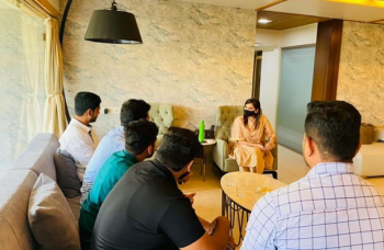  अंकिताताई हर्षवर्धन पाटील यांनी जाणुन घेतल्या  एमपीएससीच्या विद्यार्थ्यांच्या समस्या.