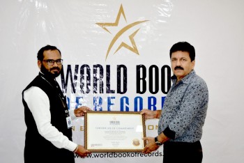 योगेशजी बहल हे कोरोना काळात जनतेसाठी लढा देणारे खरेखुरे योध्ये - लंडन वर्ल्ड बुक ऑफ रेकॉर्ड्स 